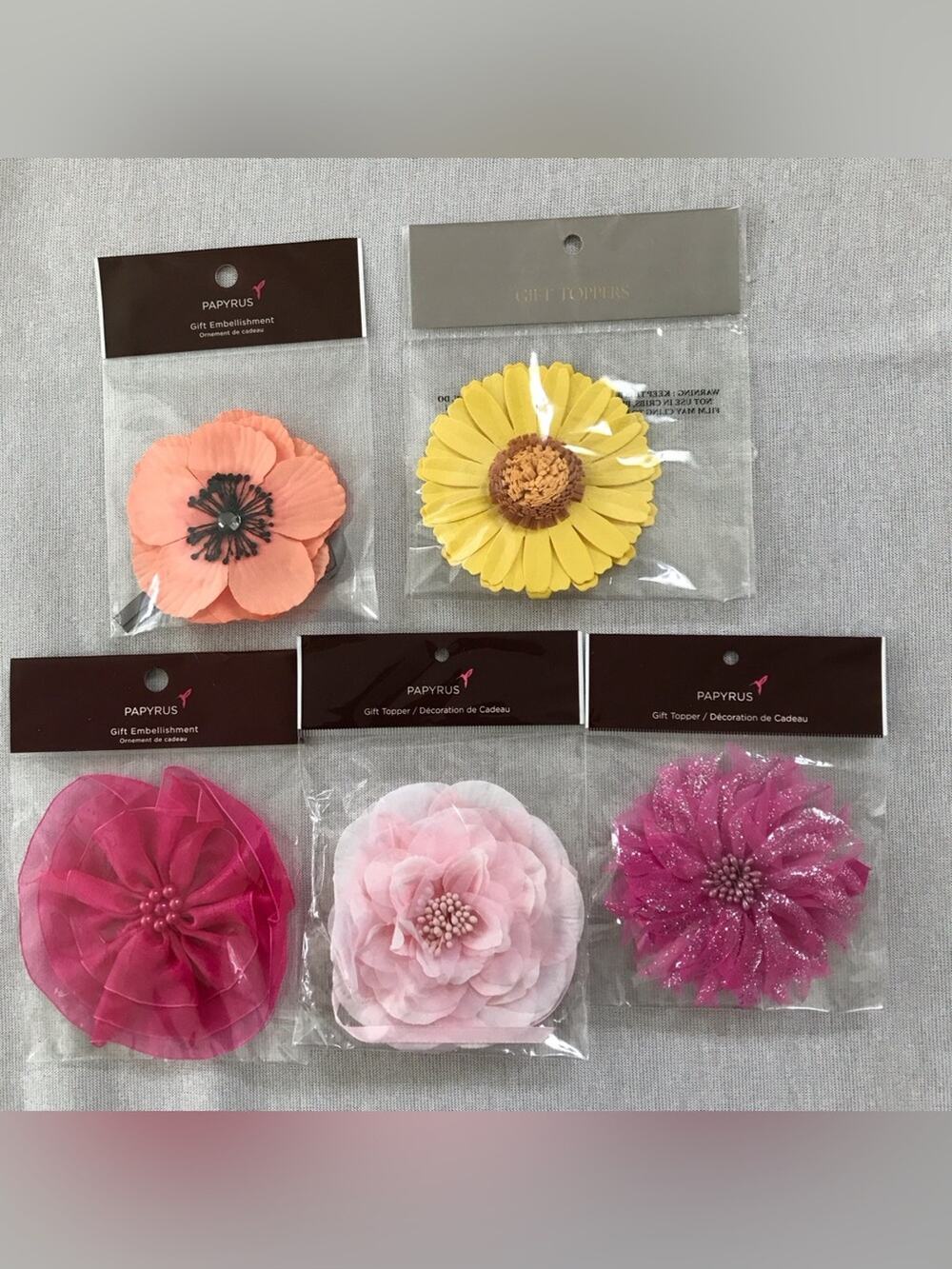 Papyrus NWT 5 Floral Gift Embellishments in Yellow, Coral, Magenta Pink